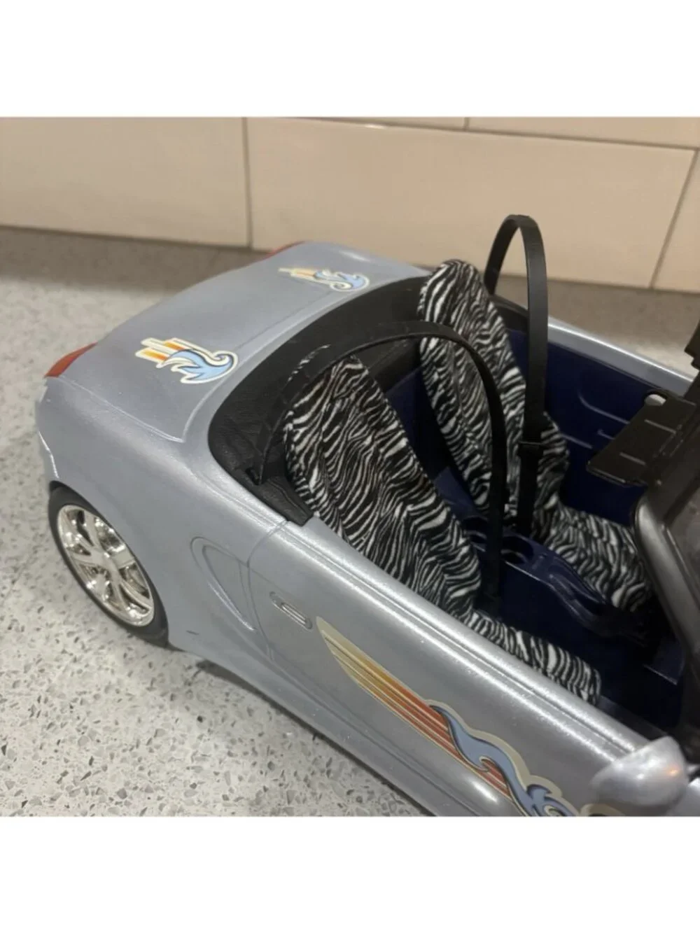 Vintage Mattel My Scene 2004 Masquerade Madness  Silver Convertible Car Barbie